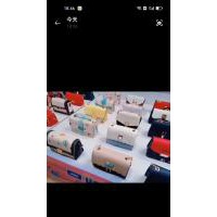 女包清仓，款新质量好。需要的联系我全清30，运费自理