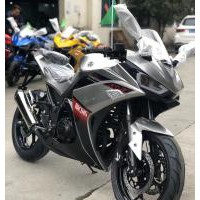 广安二手精品雅马哈R3跑车，双缸水冷大排量，手续齐全，可分期，可上牌